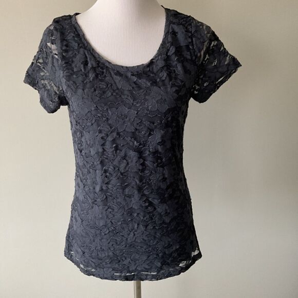Banana Republic Women’s Lace Top size M - Picture 7 of 7